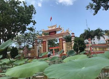 vietnam/phu-quoc/attraction/dinh-than-nguyen-trung-truc