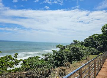 india/varkala/attraction/varkala-private-beach