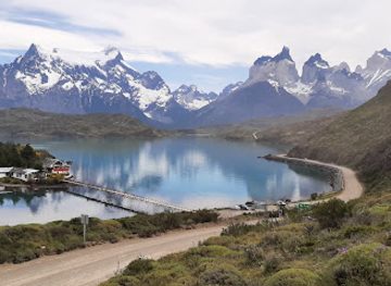 chile/torres-del-paine-national-park/attraction/torres-del-paine-welcome-center