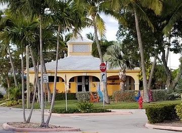 florida/fort-lauderdale/attraction/lauderdale-by-the-sea-visitor-center-and-chamber-of-commerce