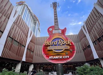 new-jersey/atlantic-city/attraction/hard-rock-giant-guitar