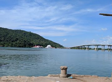 thailand/eastern-thailand/attraction/the-red-building-tuek-daeng