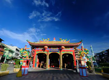 Tri Dharma Bumi Raya Temple (The centerpoint of Singkawang City)