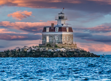 connecticut/bridgeport/attraction/penfield-reef-lighthouse