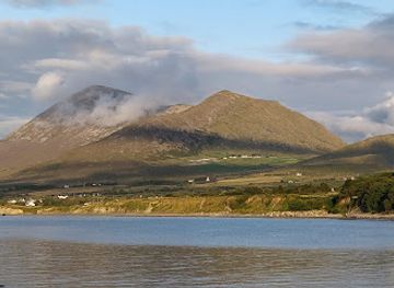 ireland/croagh-patrick/attraction/summer-sup-kayak-school