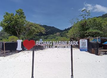 malaysia/redang-island/attraction/teluk-dalam-pulau-redang