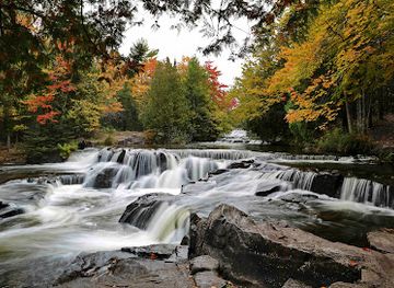 michigan/porcupine-mountains-wilderness-state-park/attraction/bond-falls