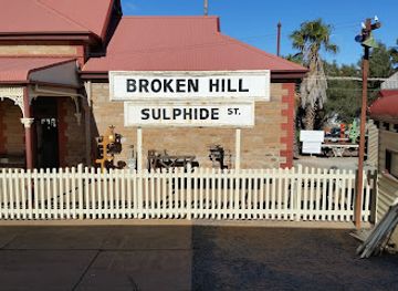 australia/far-west/attraction/sulphide-street-railway-historical-museum
