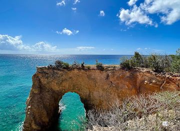 anguilla/crocus-hill/attraction/anguilla-arch