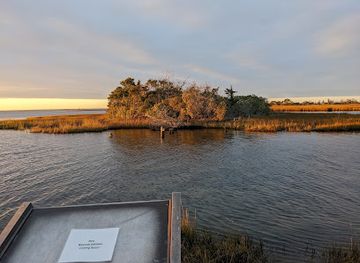 new-jersey/island-beach-state-park/attraction/spizzle-creek-bird-blind