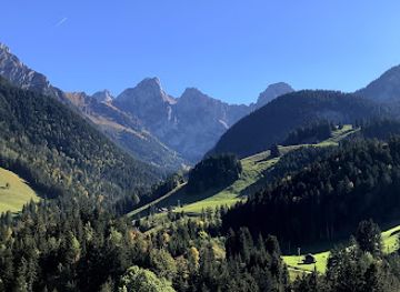 switzerland/gstaad/attraction/grand-tour-of-switzerland-photo-spot-pays-d-enhaut