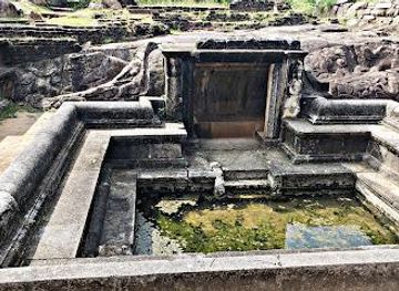 sri-lanka/anuradhapura/attraction/ranmasu-uyana-royal-park