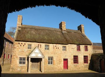 jersey/saint-clement/attraction/stable-apartment