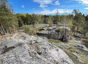finland/uusimaa/attraction/kalkkikallio