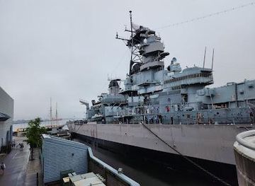 virginia/virginia-beach/attraction/hampton-roads-naval-museum
