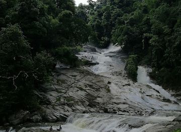 malaysia/pahang/attraction/chamang-waterfall-bentong