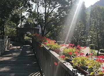 romania/neamt/attraction/zidul-medieval-al-cetatii