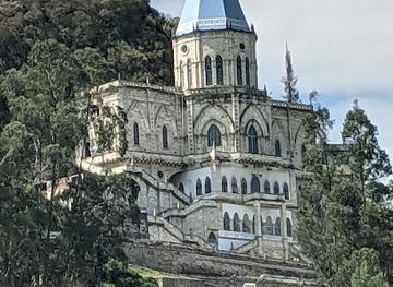 spain/cuenca/attraction/sanctuary-of-the-virgen-del-rocio