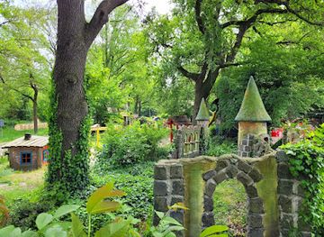 netherlands/limburg-province/attraction/het-aardbeienland