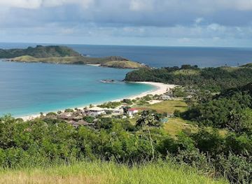 philippines/bicol-region/attraction/calaguas-island