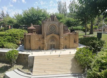 spain/catalonia/attraction/catalunya-en-miniatura