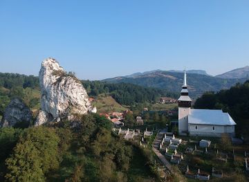 romania/alba/attraction/calcarele-de-la-valea-mica