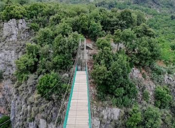lebanon/baabda/attraction/zahlan-grotto
