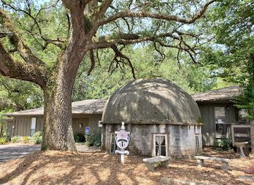 alabama/fairhope/attraction/tolstoy-park-the-henry-stuart-house