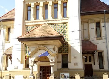 romania/dolj/attraction/oltenia-s-museum-of-history-and-archaeology