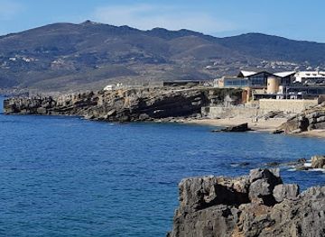 portugal/cascais/attraction/praia-da-arriba