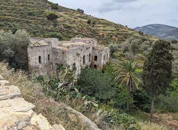 greece/naxos/attraction/kalamitsia
