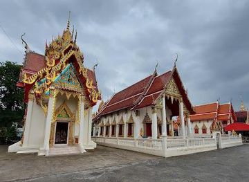 thailand/samut-prakan/attraction/wat-yai-sawang-arom