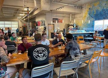 virginia/chesapeake/attraction/smartmouth-brewing-pilot-house