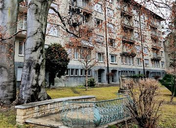 switzerland/basel/attraction/buchen-mit-kronleuchter