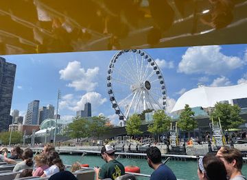 illinois/chicago/gold-coast/attraction/chicago-harbor-lighthouse