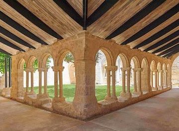 france/bordeaux/attraction/cloitre-des-cordeliers