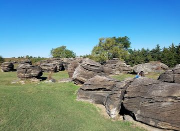 kansas/wilson-lake/attraction/rock-city-park