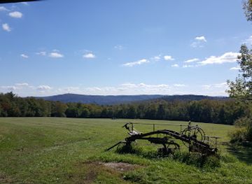 massachusetts/berkshires/attraction/notchview-the-trustees-of-reservations