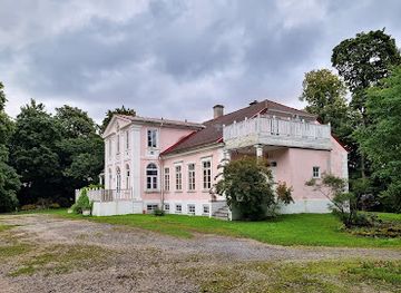 estonia/saare-county/attraction/oti-manor