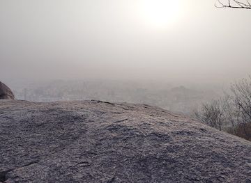 india/east-india/attraction/mahindra-hills