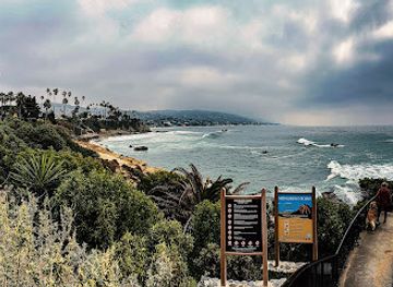 california/laguna-beach/attraction/monument-point