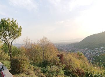 romania/rasnov-area/attraction/promenada-rosiorilor