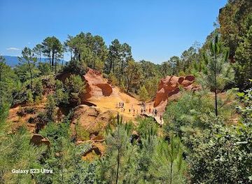 france/aix-en-provence/attraction/le-sentier-des-ocres