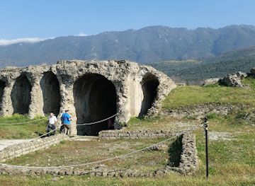 italy/irpinia/attraction/anfiteatro-di-avella