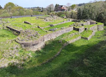 spain/santiago-de-compostela/attraction/castelo-da-rocha-forte
