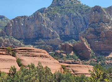 arizona/sedona/attraction/submarine-rock