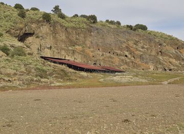 italy/sicily/attraction/area-archeologica-di-palike