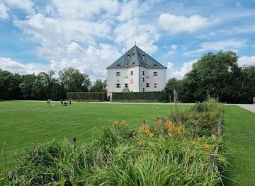 czechia/prague/attraction/hvezda