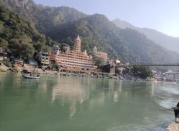 india/rishikesh/attraction/terah-manzil-mandir