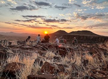 namibia/damaraland/attraction/etendeka-hiking-trail